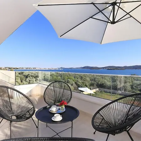 Capan With Private Pool And Sea View * Sveti Filip i Jakov