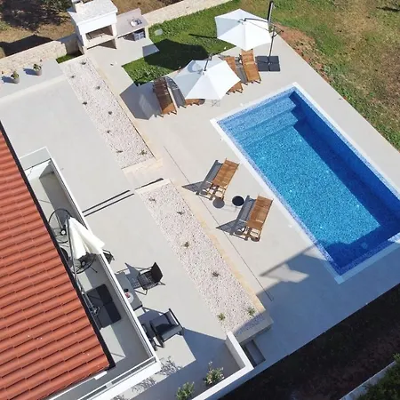 Villa Capan With Private Pool And Sea View *
